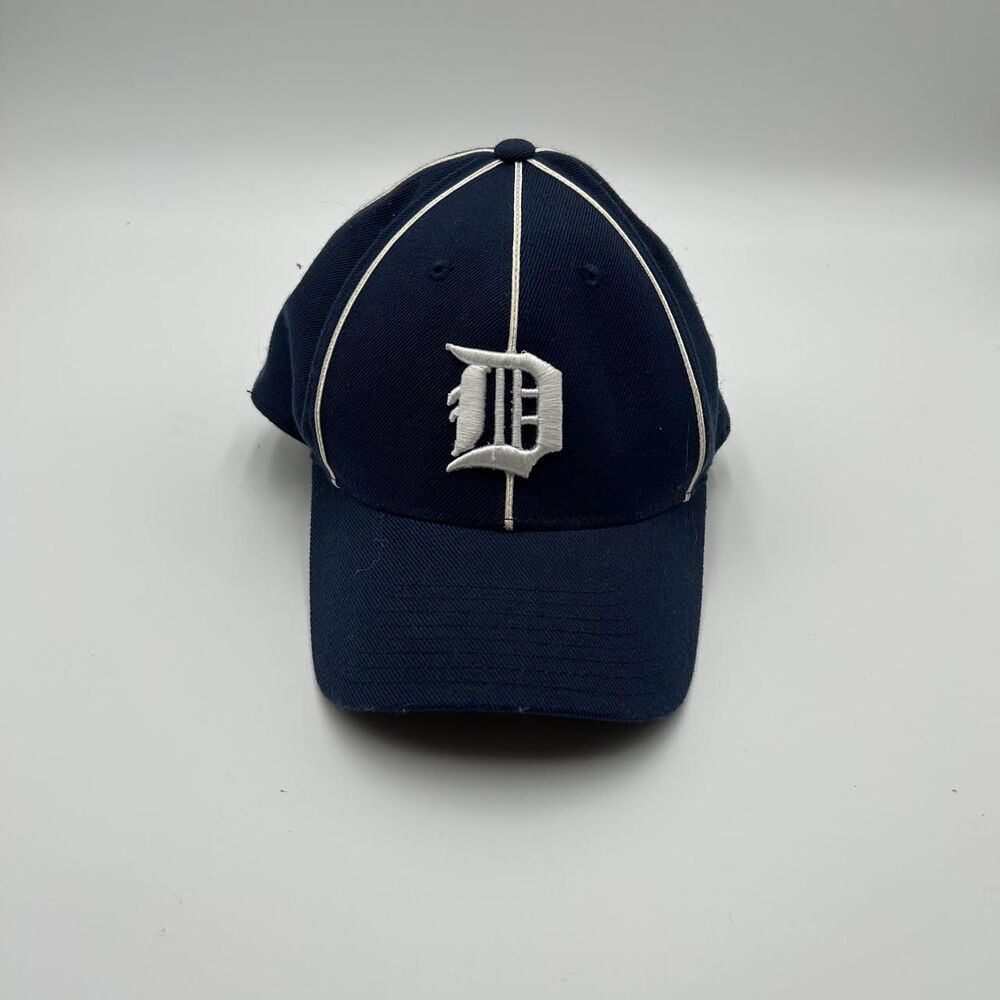 American-needle Men's Navy and Blue Hat
